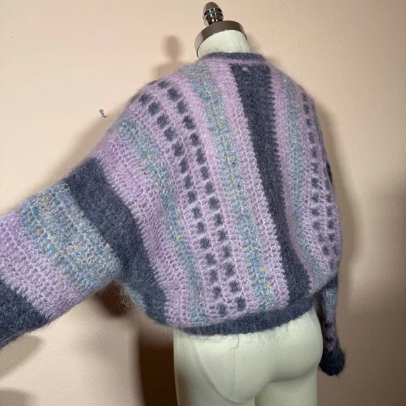 Mohair wool grandmacore Lavender Grey Crochet Ireland Cardigan Sweater - Picture 7 of 16